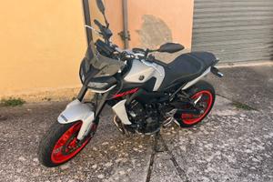Yamaha MT 09