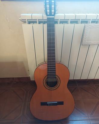 Chitarra Classica Spagnola "Privada" + Custodia