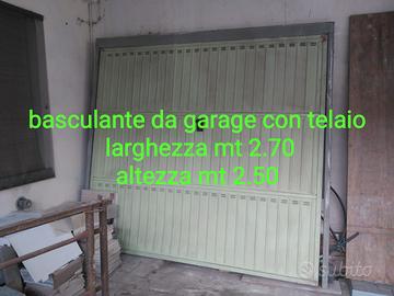 PORTONE PER GARAGE COMPLETO DI TELAIO