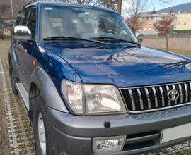 TOYOTA Land Cruiser KDJ95 D4D GX- Pelle Totale