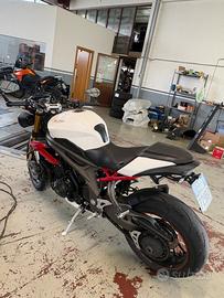 Triumph speed triple r