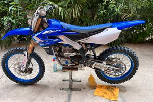 Yamaha yzf 250
