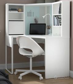 Scrivania angolo ikea