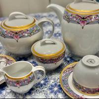 servizio di porcellana 