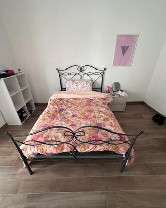 Materasso 1 piazza  e mezzo con rete a doghe