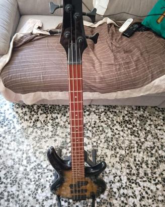 Basso elettrico 4 corde