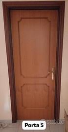 4 Porte in Legno + 1 portoncino caposcala 
