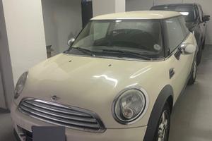 Mini one per neopatentati 2012