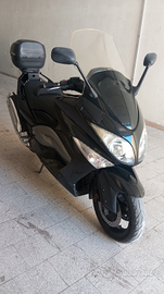 Yamaha Tmax night max