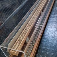 Teca con base di legno per modelli Ferroviari 1:87