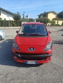 auto Peugeot 1007