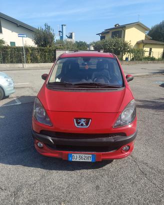 auto Peugeot 1007