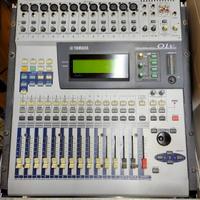 Mixer digitale Yamaha 01v