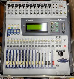 Mixer digitale Yamaha 01v