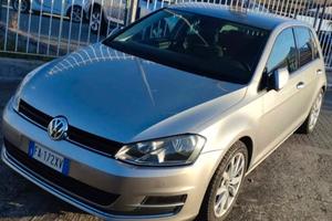 Volkswagen GOLF 7  (HighLine Edition)