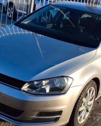 Volkswagen GOLF 7  (HighLine Edition)