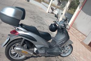 piaggio beverly 200