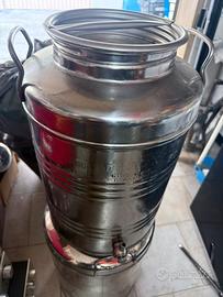 Fusti in acciaio per olio di oliva