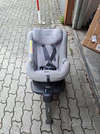 Complesso passeggino nuna