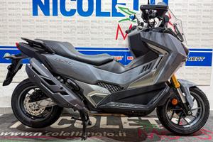 Scooter Sym Adx Tg 400 E5+ Grigio Lucido tua a sol