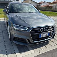 Audi A3 30 1.6tdi S-tronic S-Line