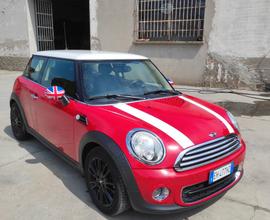 MINI Mini (R56) - 2011