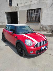 MINI Mini (R56) - 2011