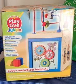 cubo giochi in legno con incastri e percorsi
