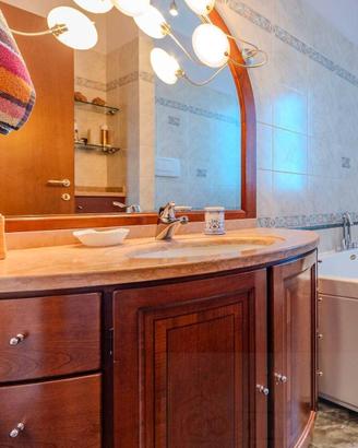 Mobile Bagno + mobile contenitore, ripiano marmo