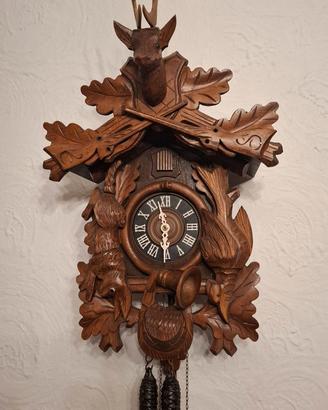 Grande orologio a cucu