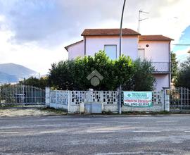 CASA INDIPENDENTE A SPOLETO