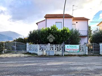 CASA INDIPENDENTE A SPOLETO