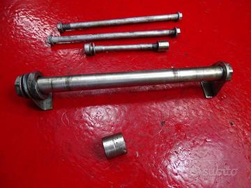 VARI PERNI DUCATI MONSTER 695