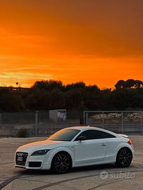 AUDI TT s-line Coupè
