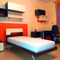 CAMERETTA CON ARMADIO LIBRERIA