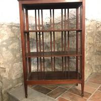 Etagere
