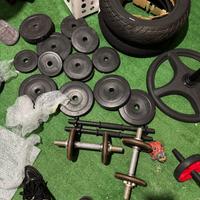 Palestra più vari attrezzi