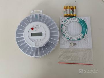 Dispenser automatico di pillole