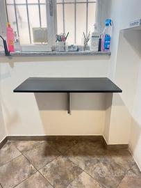 Scrivania pieghevole IKEA