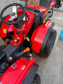 Trattore Tigre 3800 con erpice