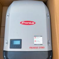 FRONIUS SYMO 8.2-3-M -- Inverter