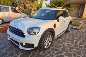 Mini Cooper Countryman 2.0 diesel automatica 150CV
