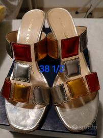 Sandali estivi in vero cuoio. 38