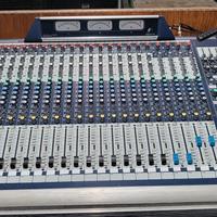 Mixer Soundcraft GB8,24+8 ch con case.