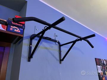 PULL UP BAR pieghevole da muro - Decathlon