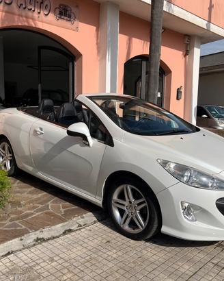Peugeot 308 2.0 HDi 136CV CC aut. Féline