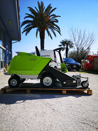 Trattorino Rasaerba con raccolta Grillo