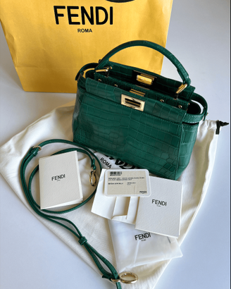 Borsa Peekaboo FENDI.