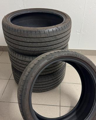 Good Year Eagle F1 235 35 19 91Y 235/35 r19 91Y