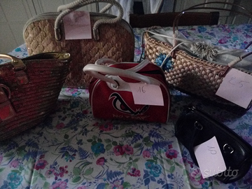 Borse artigianali in diverso materiale